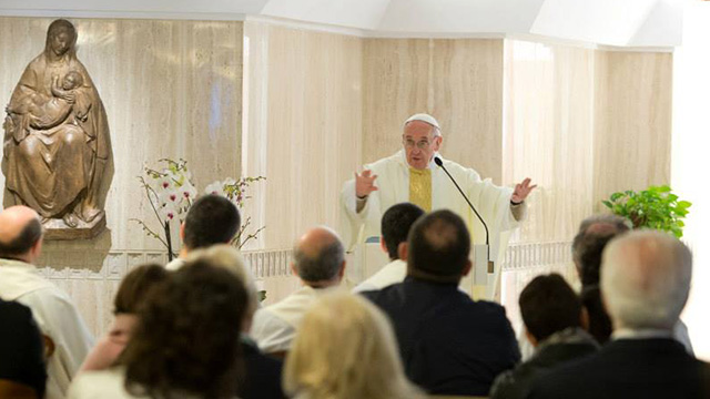 Papa Francisco: “Aprender a ser manso e não rígido desonesto”