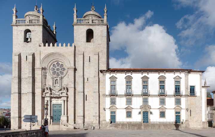 Porto organiza encontros de «formação e sensibilização para o cuidado dos menores e frágeis»