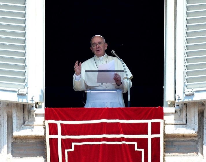 Ângelus: «Jesus convida a enfrentar as dificuldades, para que se tornem lugares de salvação», afirma o Papa