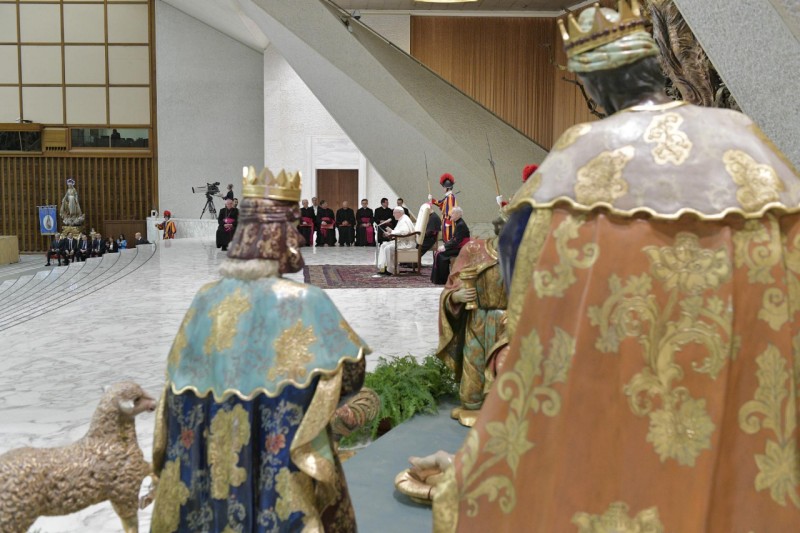 Audiência-geral: «O presépio ensina-nos a simplicidade e a alegria», afirma o Papa
