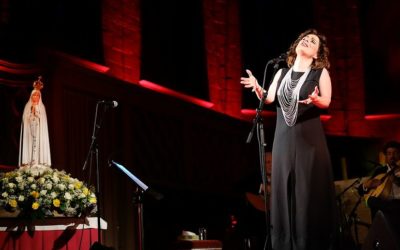 Despedida de N.S. de Fátima Catedral de Notre Dame com Katia Guerreiro