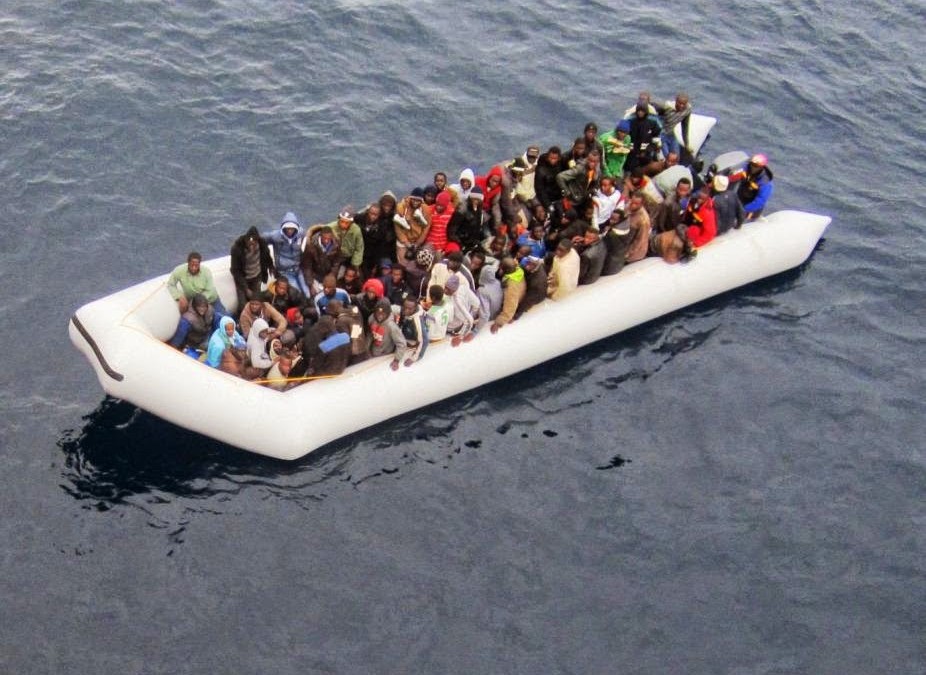 O 112 do Mediterrâneo.”Destruir barcos de traficantes resolve o quê”