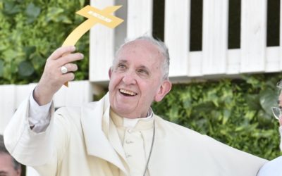 FRANCISCO CONVOCA JORNADA MUNDIAL DE ORAÇÃO E JEJUM PELA PAZ