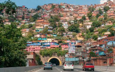 Albuquerque salienta “humanismo” do padre Alexandre Mendonça, sacerdote na Venezuela; assegura que GR continuará a apoiar emigrantes
